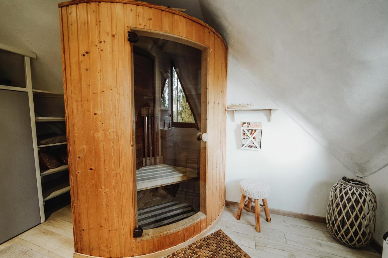 Chalet Scandinave Avec Sauna Ir - In The Woods Gesves Exterior photo